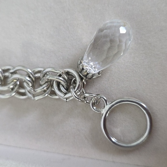 Silver Double Link Chain Bracelet with Teardrop Charm and Toggle Clasp - Picture 3 of 8